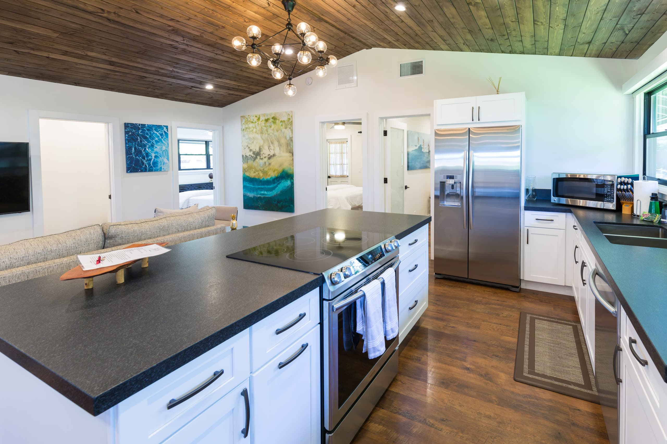 Home in Kihei · ★4.97 · 3 bedrooms · 3 beds · 3.5 baths - Image 5
