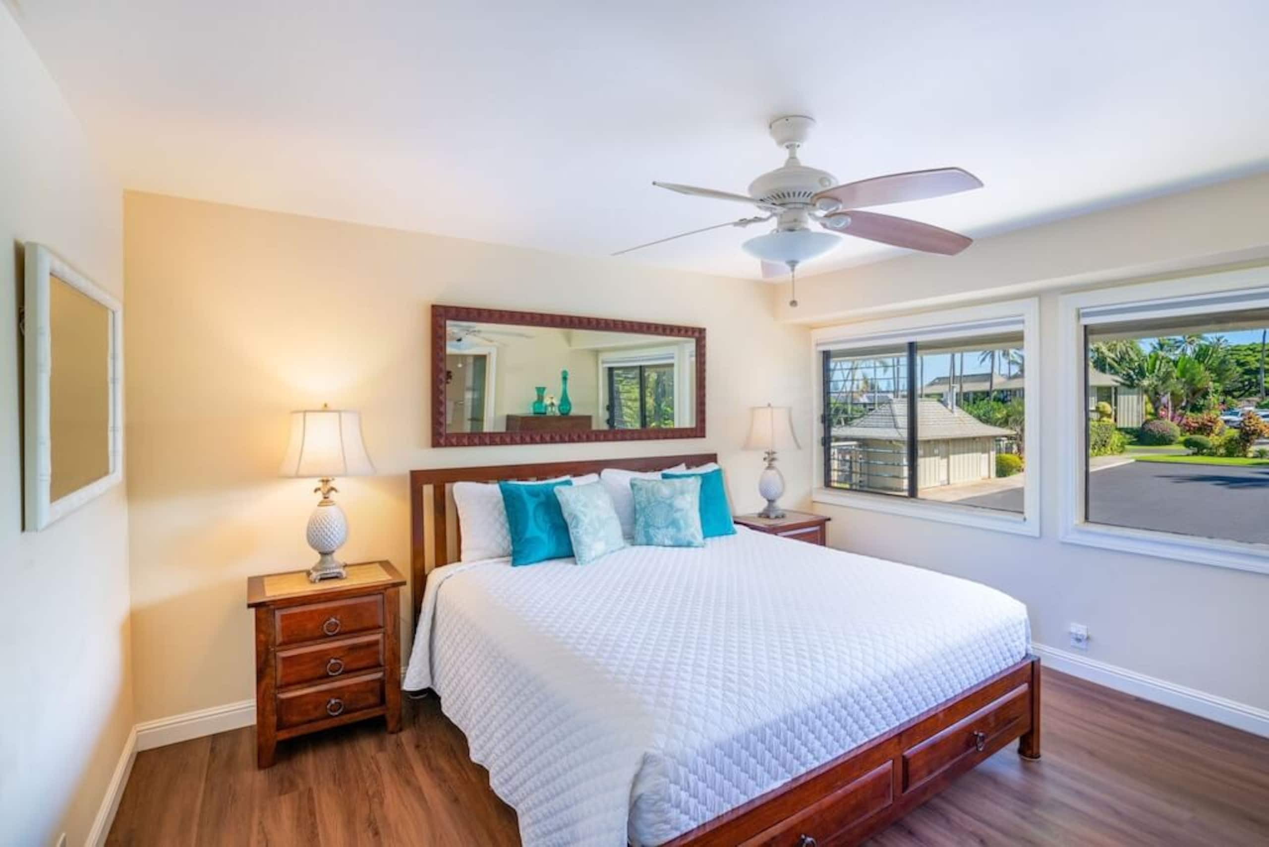 Condo in Princeville · ★4.93 · 2 bedrooms · 2 beds · 2 private baths - Image 15