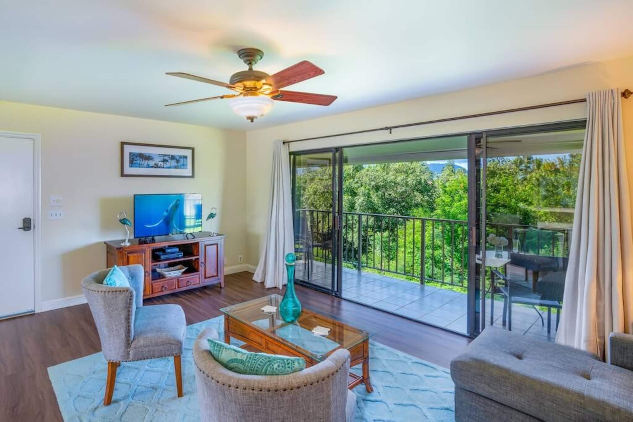 Condo in Princeville · ★4.93 · 2 bedrooms · 2 beds · 2 private baths - Image 7