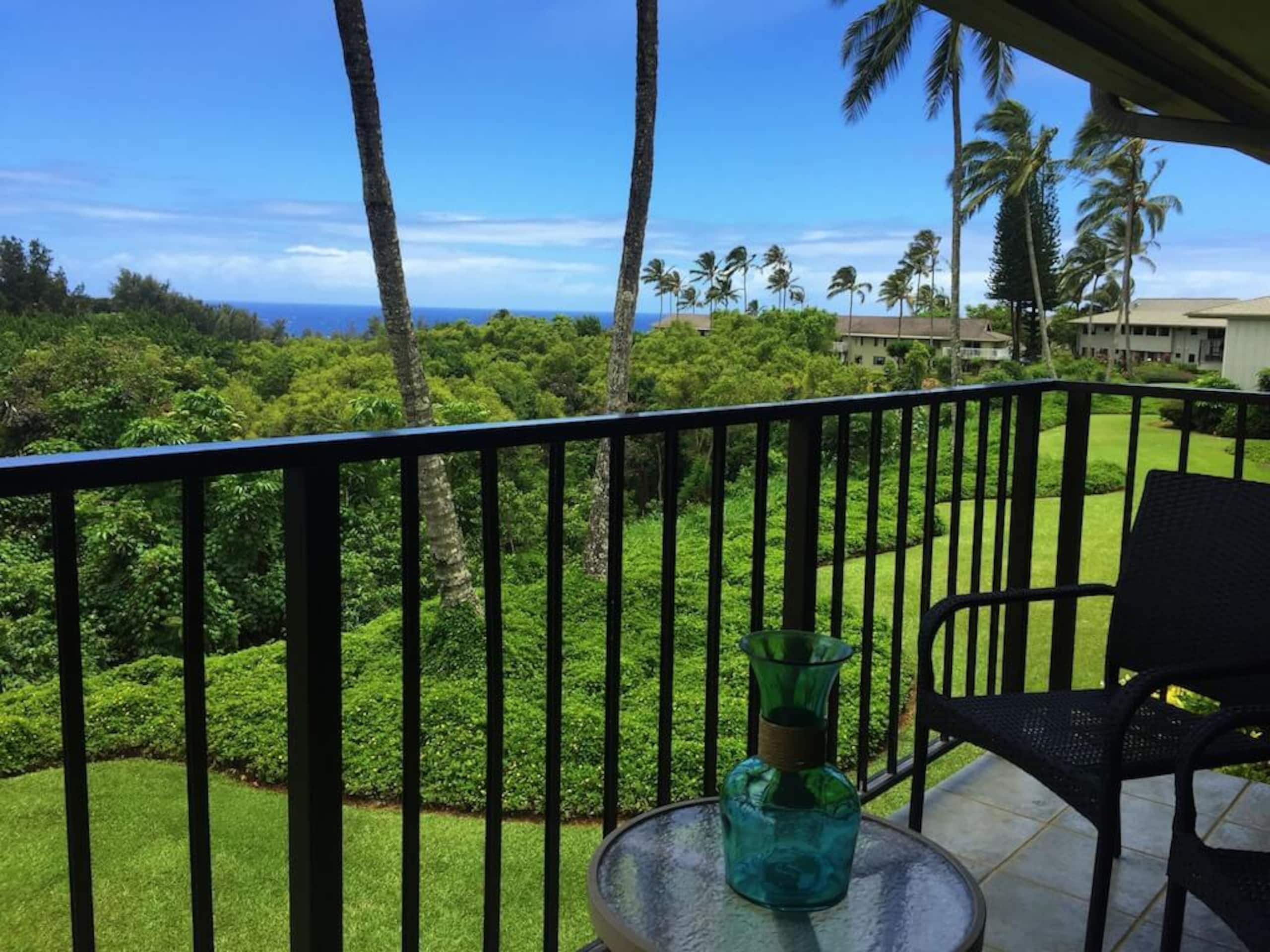 Condo in Princeville · ★4.93 · 2 bedrooms · 2 beds · 2 private baths - Image 33