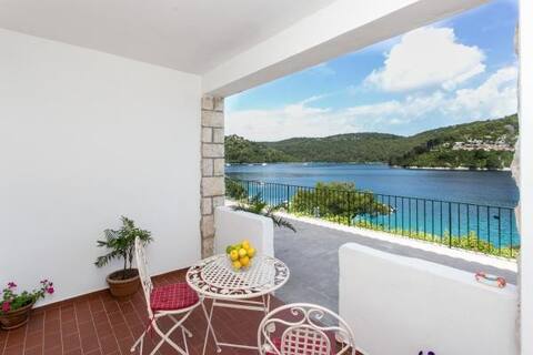 Guest House Busurelo - Triple Room with Sea View