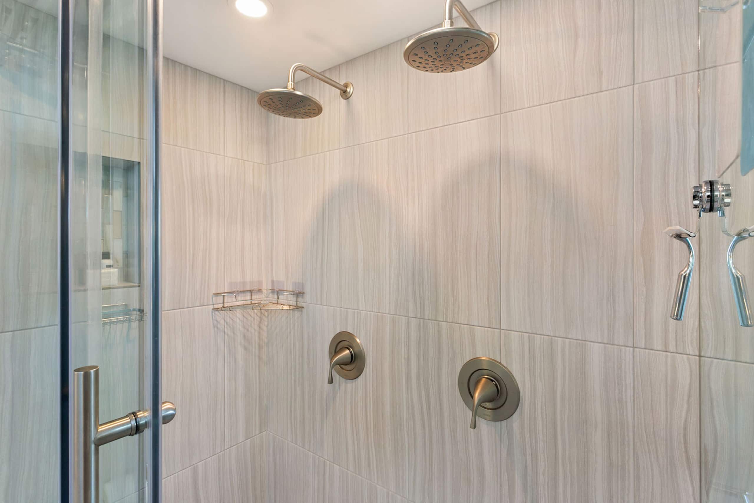 Condo in Kihei · ★4.88 · 2 bedrooms · 3 beds · 2 private baths - Image 18