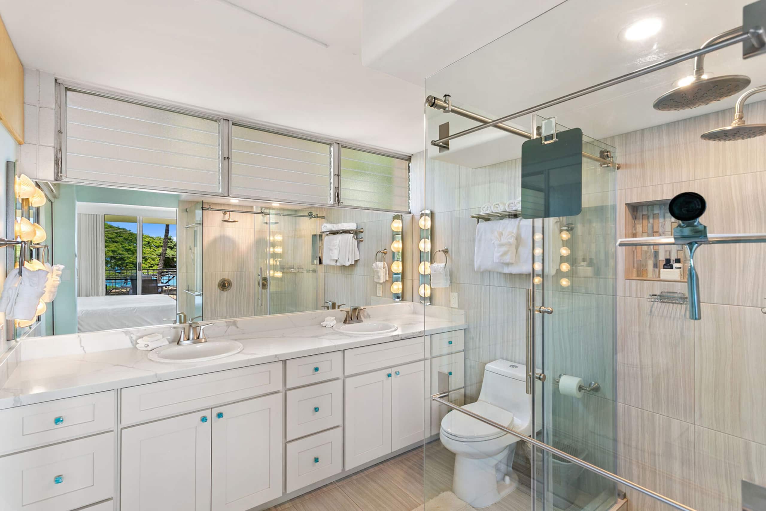 Condo in Kihei · ★4.88 · 2 bedrooms · 3 beds · 2 private baths - Image 17