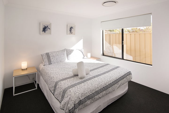 21 A Fairbairn Rd 10