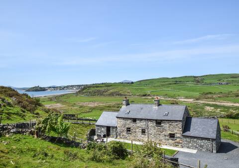 Ffermdy Penrhyn