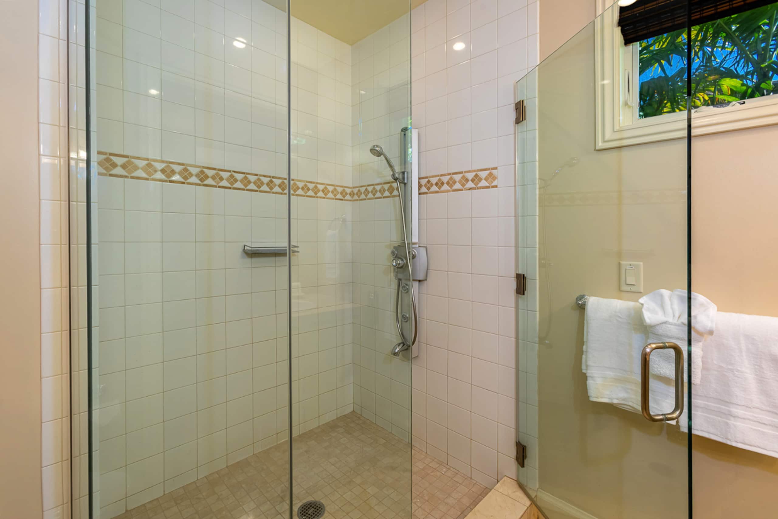 Villa in Kihei · ★4.96 · 3 bedrooms · 5 beds · 3.5 baths - Image 18