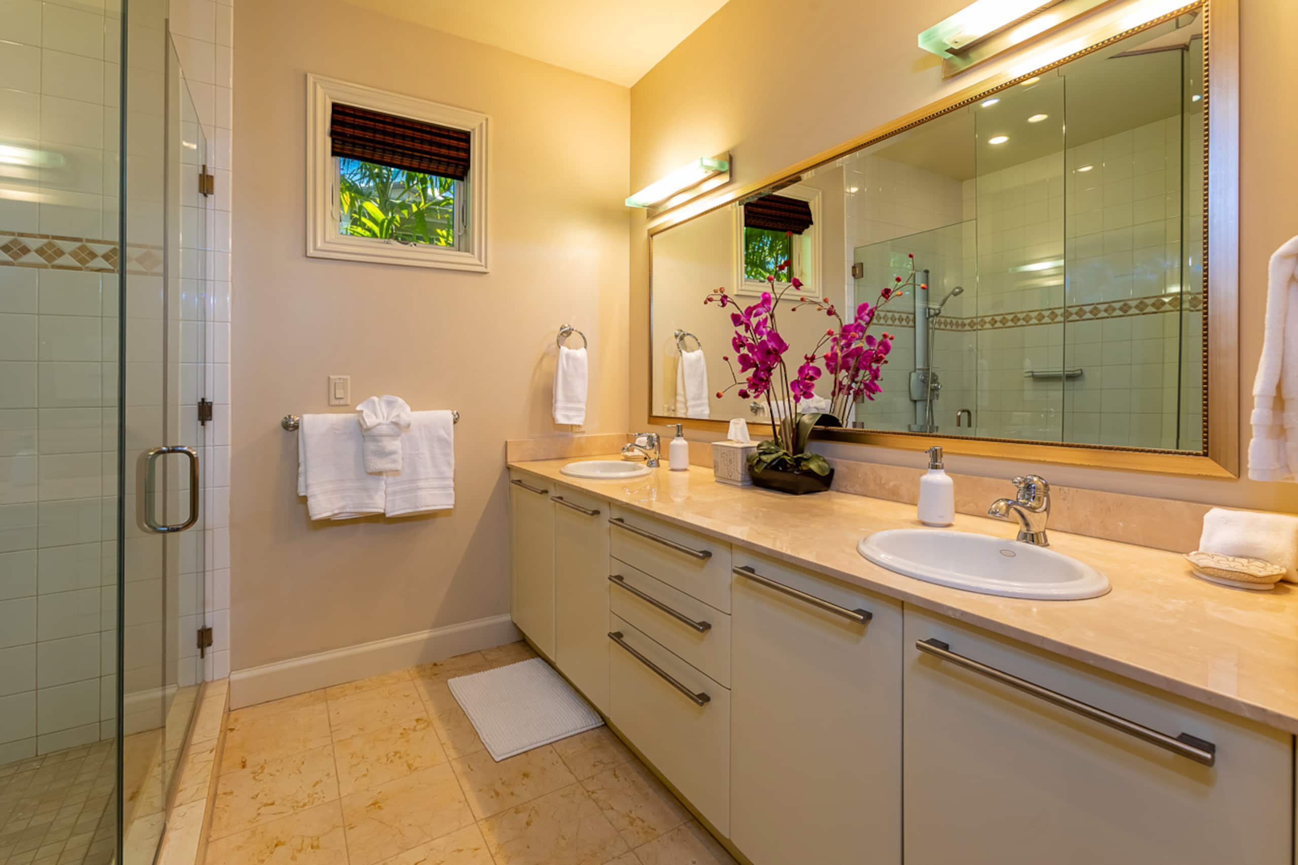 Villa in Kihei · ★4.96 · 3 bedrooms · 5 beds · 3.5 baths - Image 17