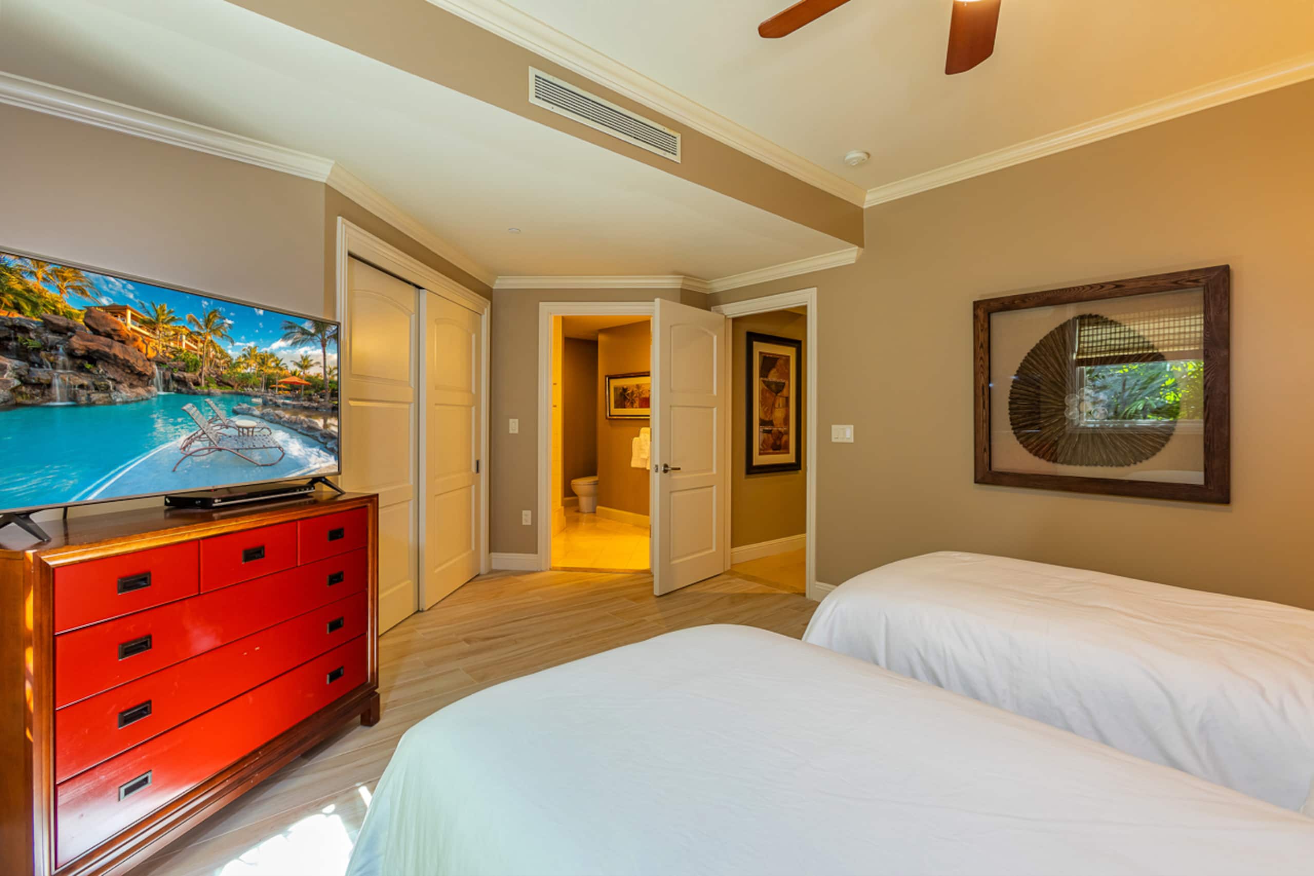 Villa in Kihei · ★4.96 · 3 bedrooms · 5 beds · 3.5 baths - Image 40