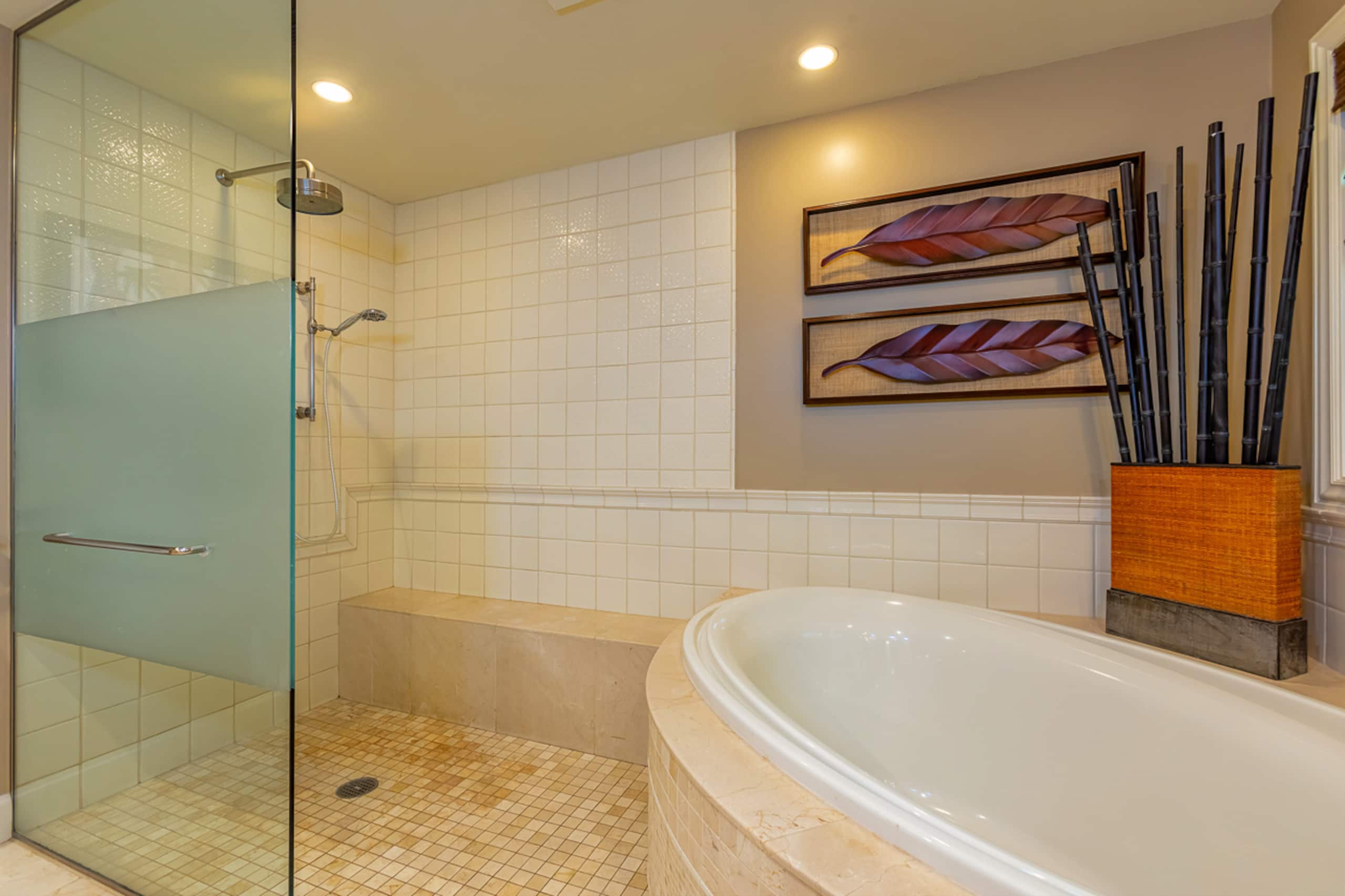 Villa in Kihei · ★4.96 · 3 bedrooms · 5 beds · 3.5 baths - Image 26