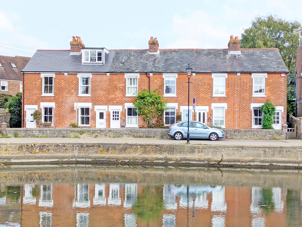 Compass Cottage , Emsworth Houses for Rent in Emsworth, Hampshire