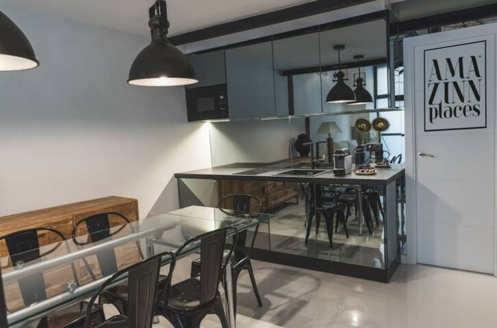 Loft in Malasaña feel like one of the neighborhood gallery image 2