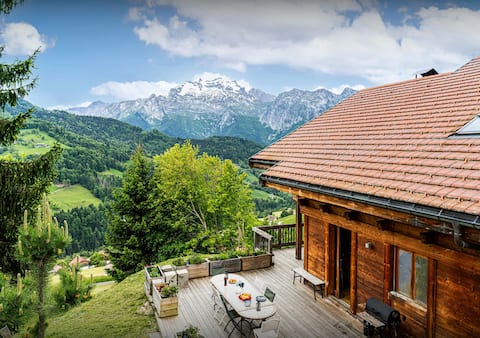 Luxury ski break for 15 with spa