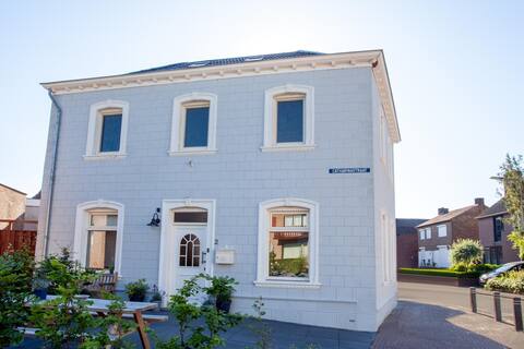 Charming hillside villa near Maastricht