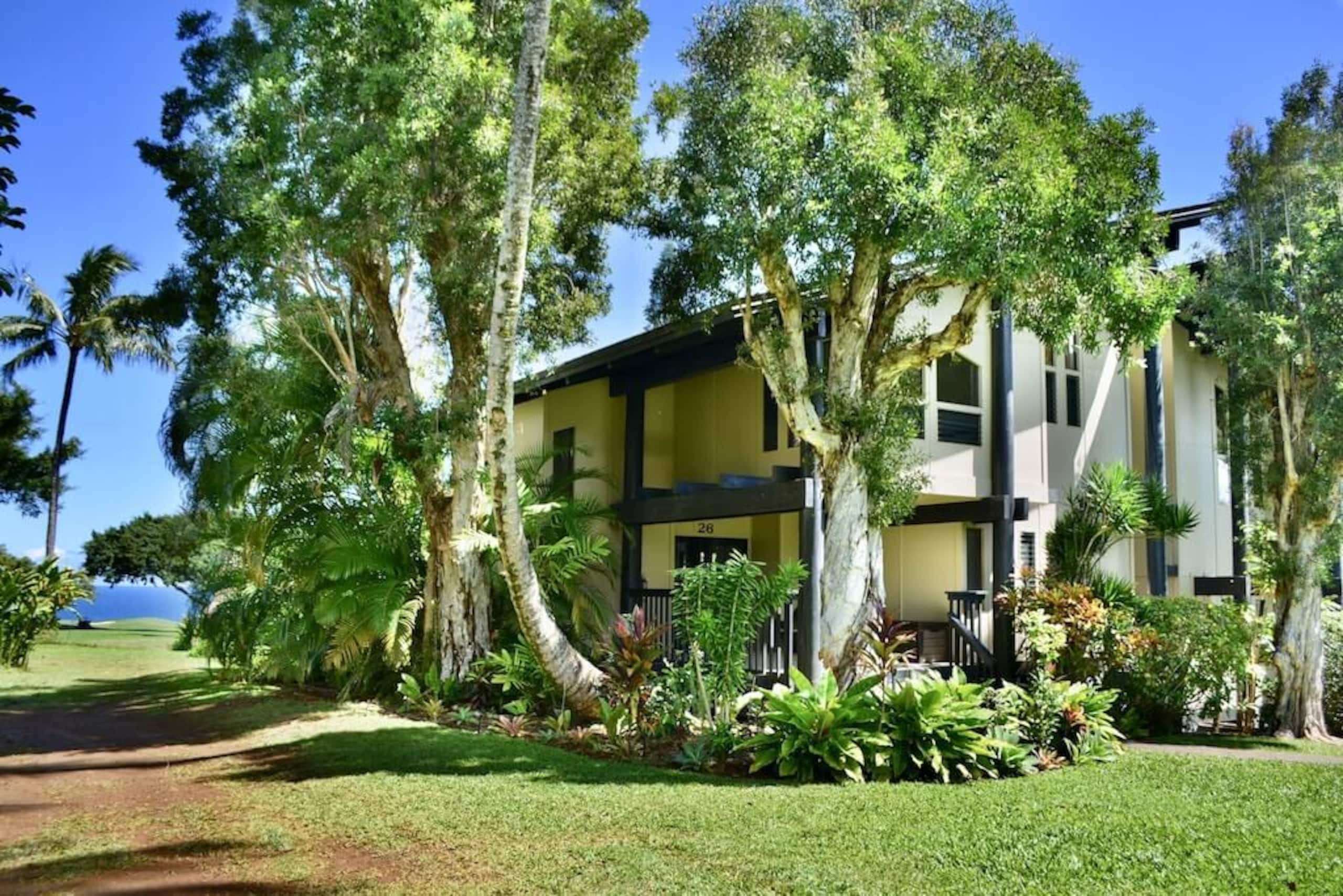 Townhouse in Princeville · ★4.82 · 3 bedrooms · 4 beds · 2 private baths - Image 37