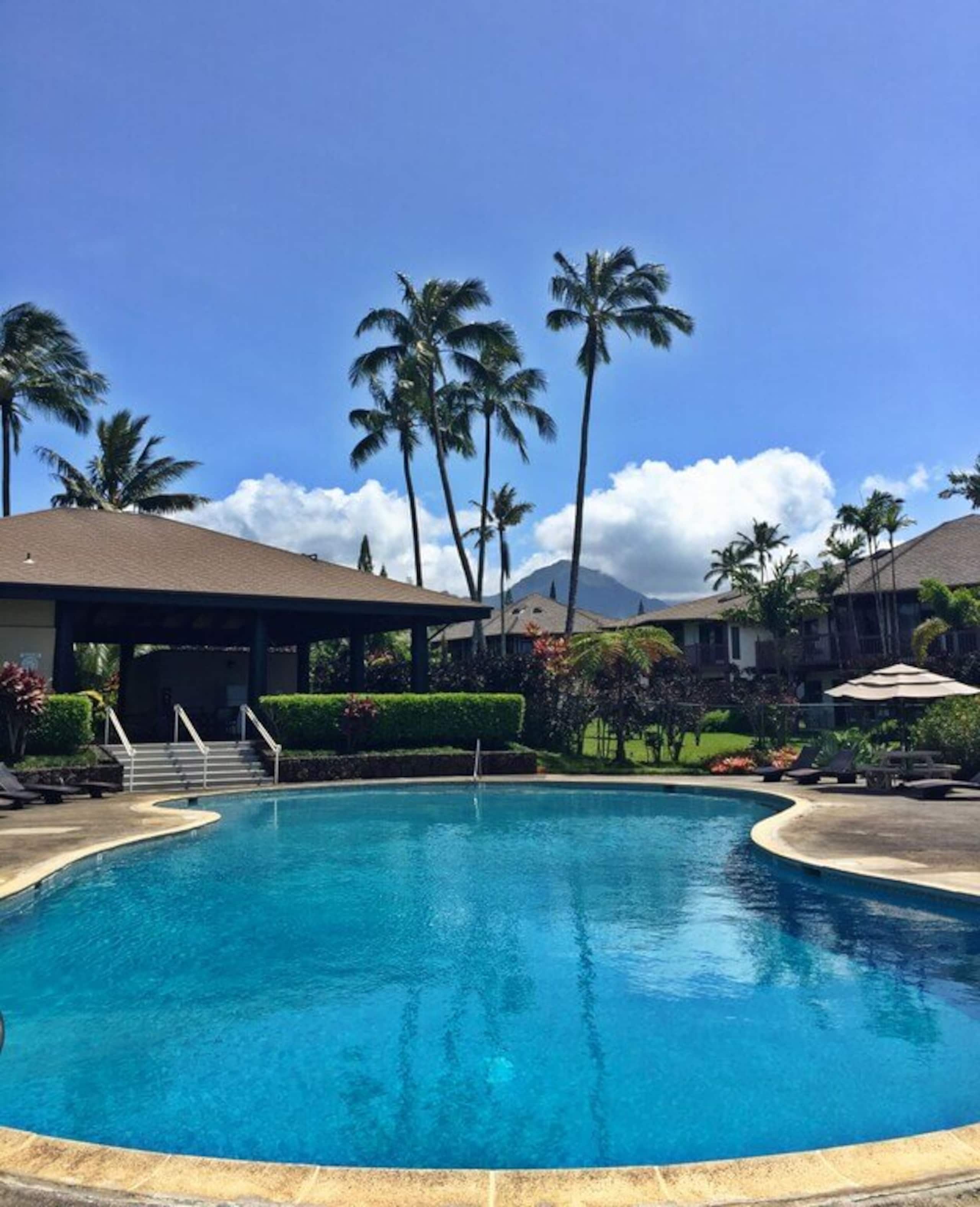 Townhouse in Princeville · ★4.82 · 3 bedrooms · 4 beds · 2 private baths - Image 8