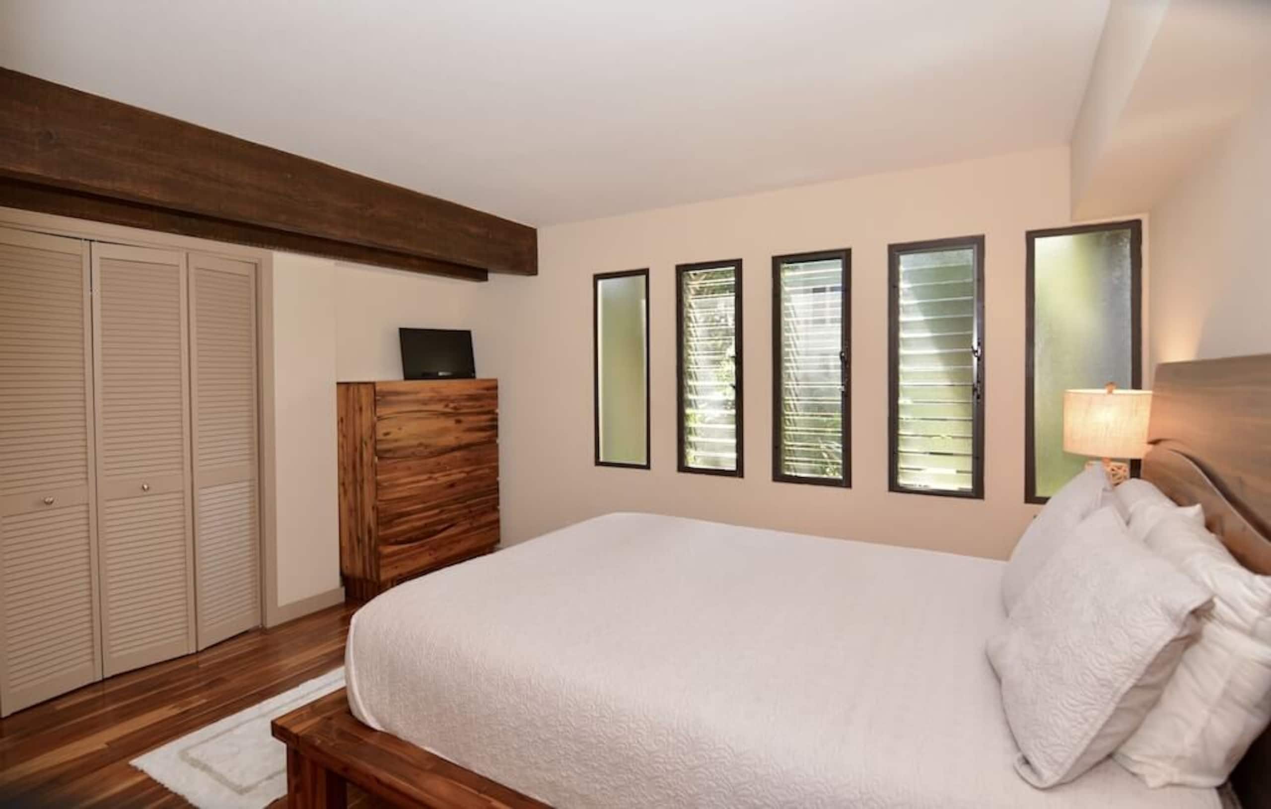 Townhouse in Princeville · ★4.82 · 3 bedrooms · 4 beds · 2 private baths - Image 12