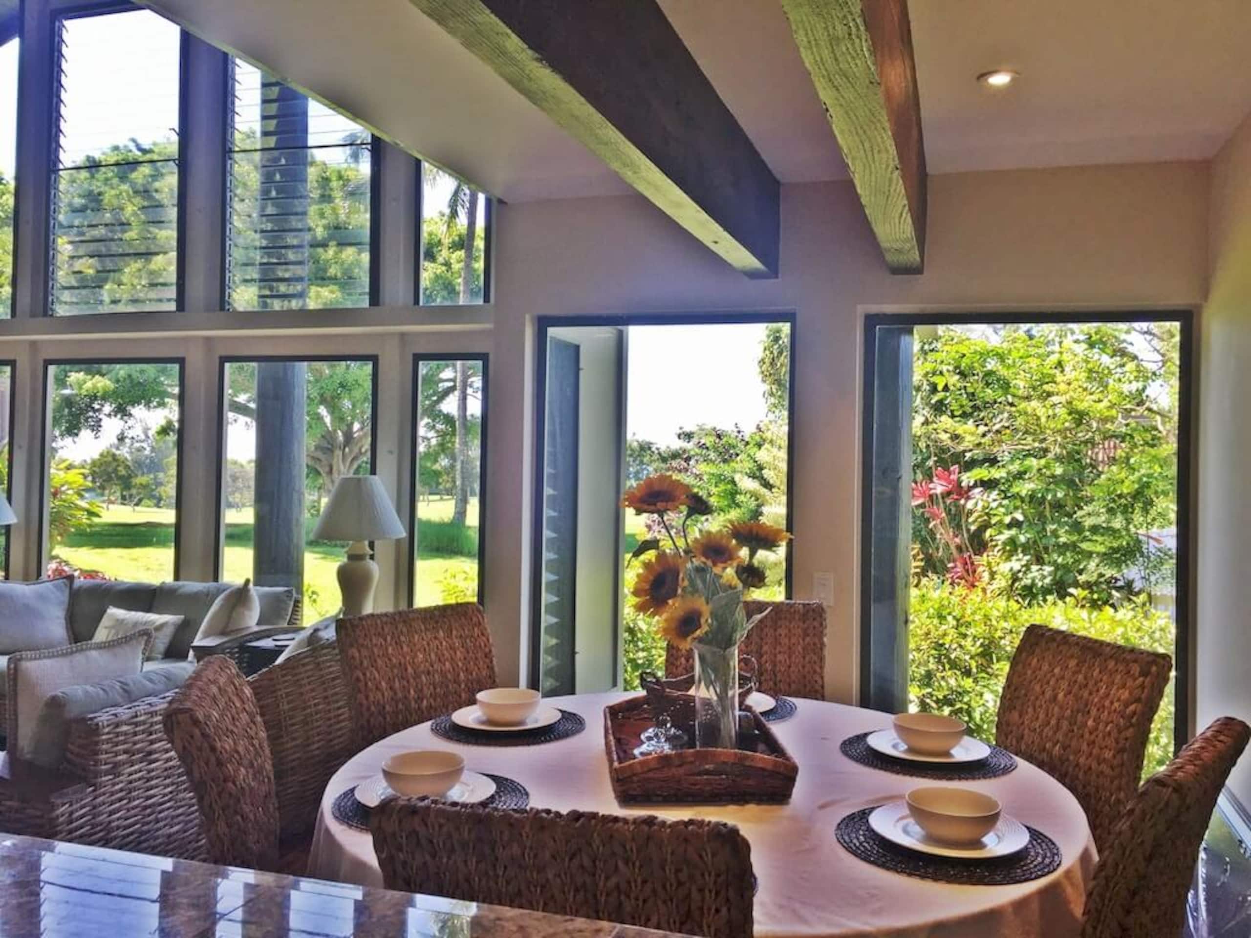 Townhouse in Princeville · ★4.82 · 3 bedrooms · 4 beds · 2 private baths - Image 5