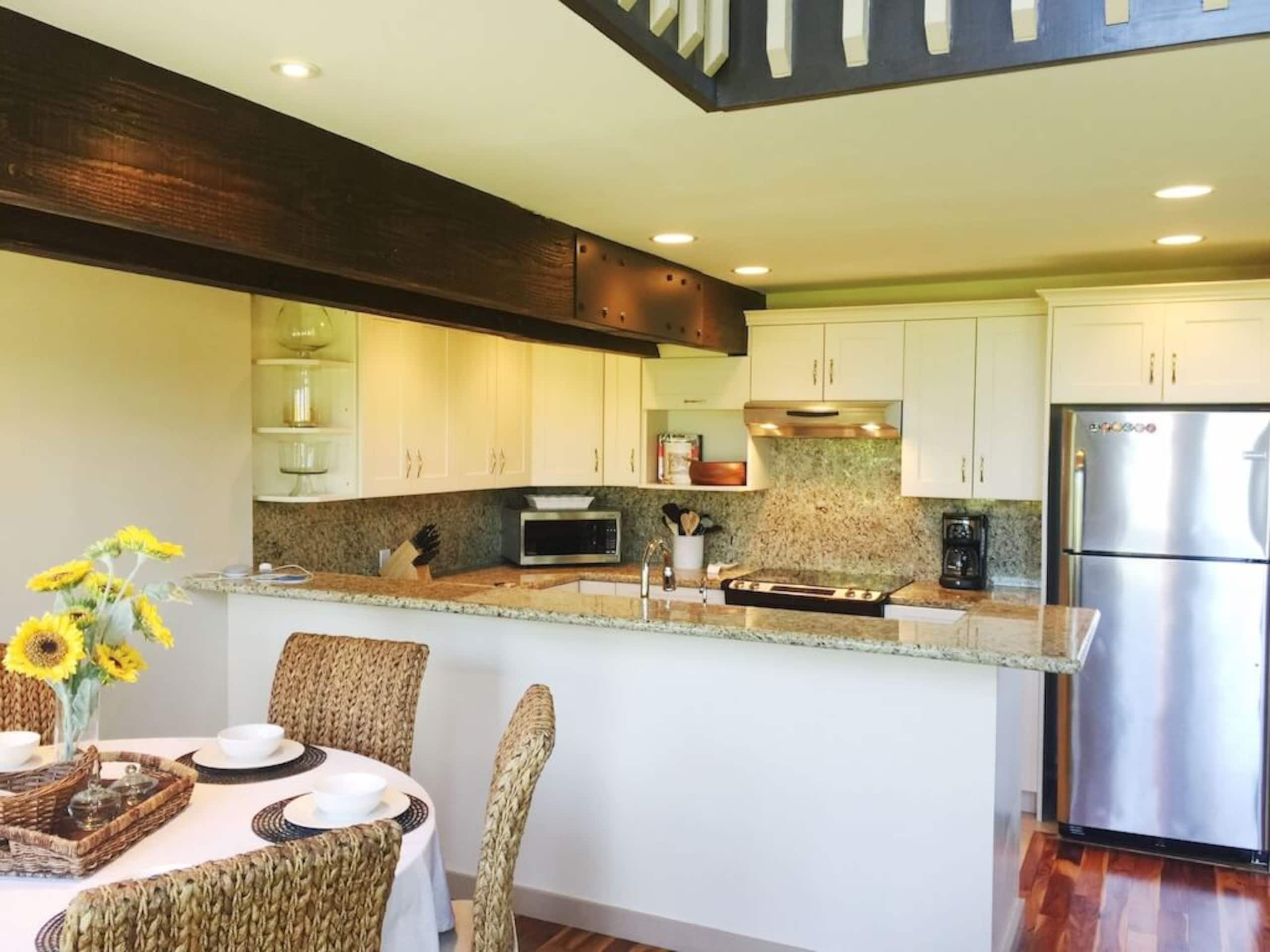 Townhouse in Princeville · ★4.82 · 3 bedrooms · 4 beds · 2 private baths - Image 7