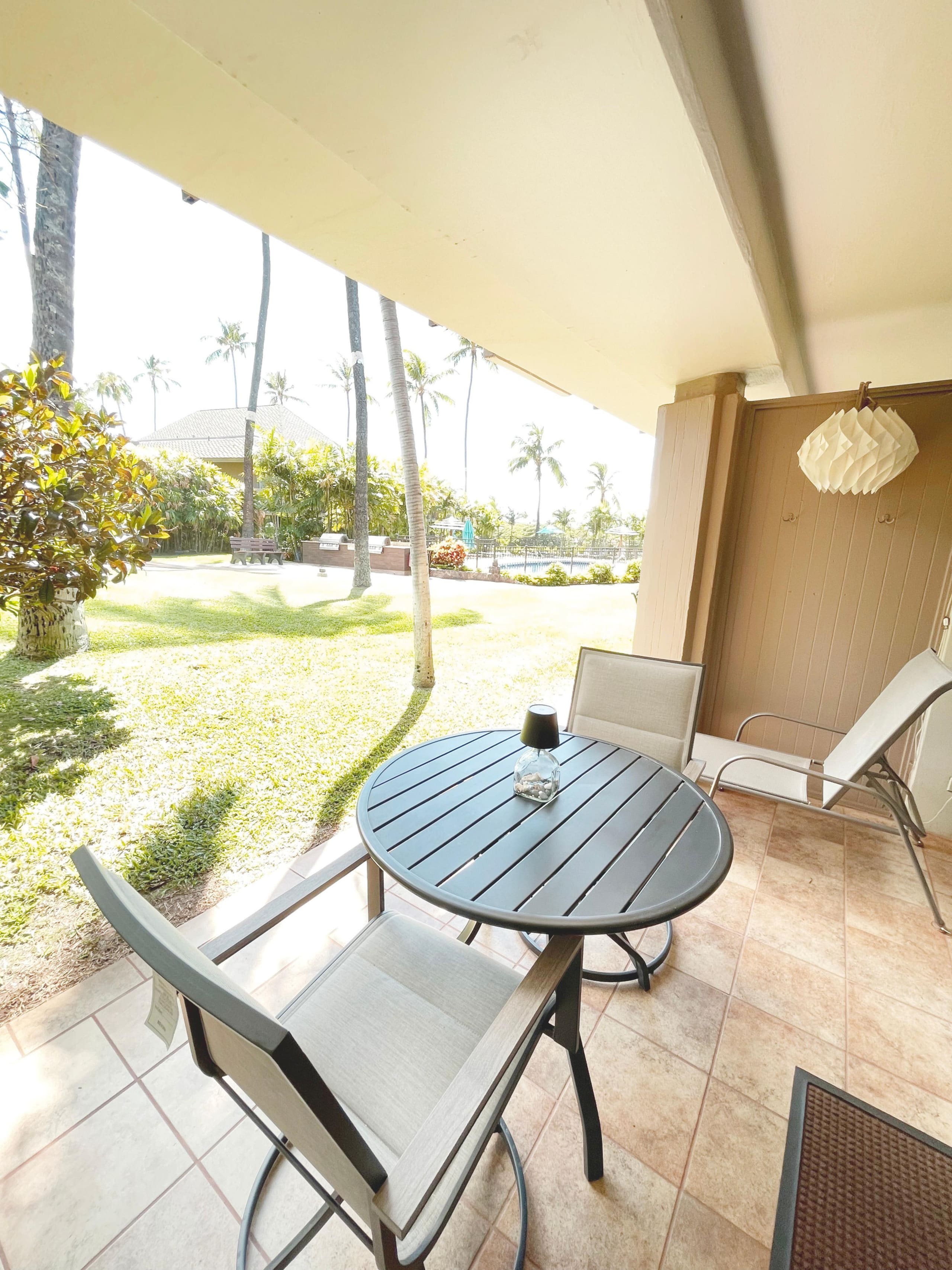 Home in Kaanapali · ★4.87 · Studio · 2 beds · 1 private bath - Image 8