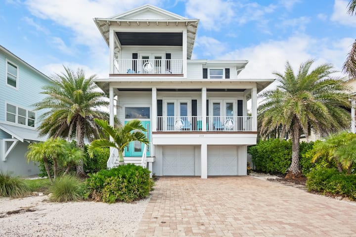 Dream Luxury Vacation Home Pool And Bay Views! - Holmes Beach, FL