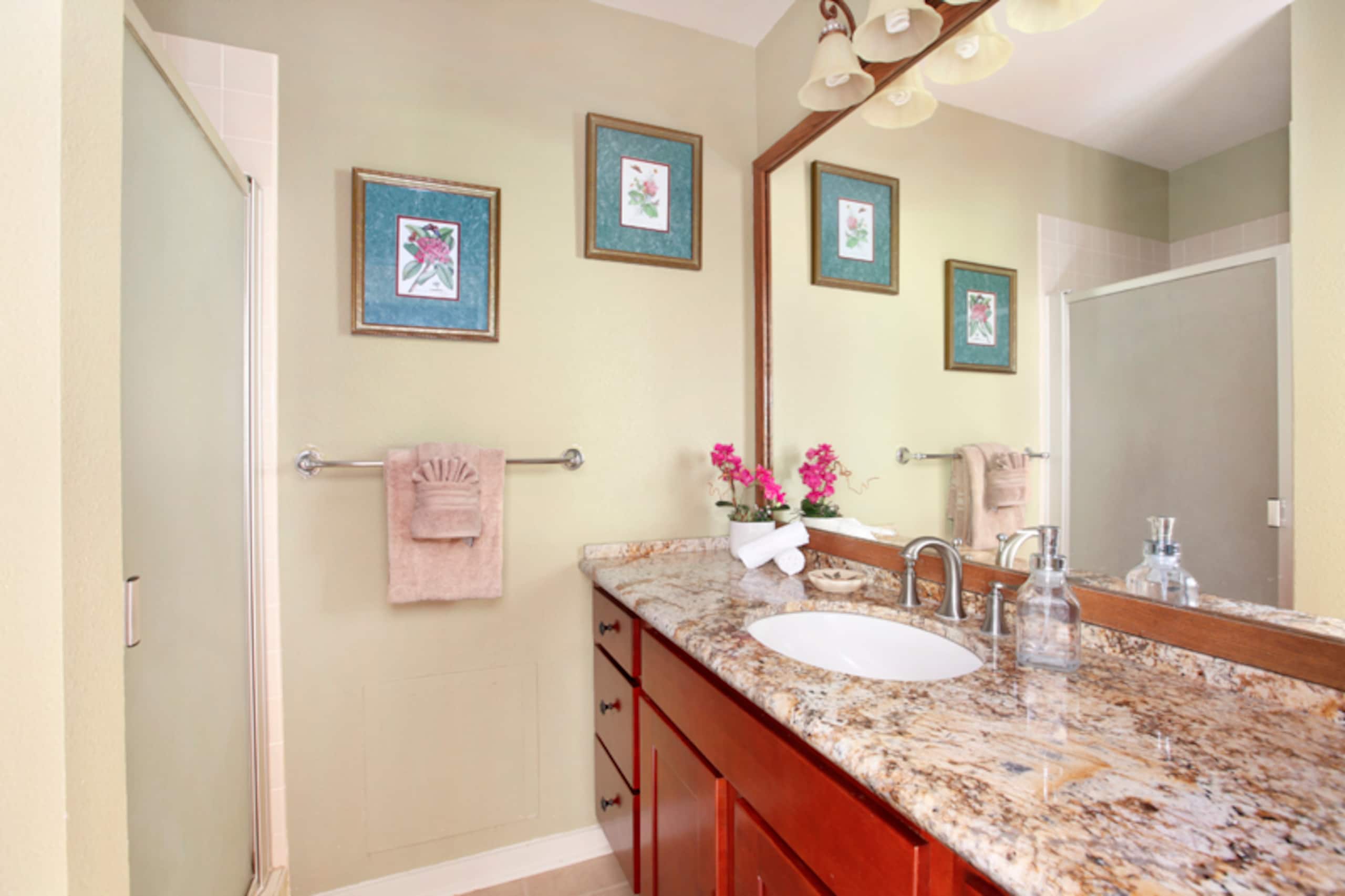 Condo in Poipu · ★4.57 · 1 bedroom · 3 beds · 1.5 baths - Image 17