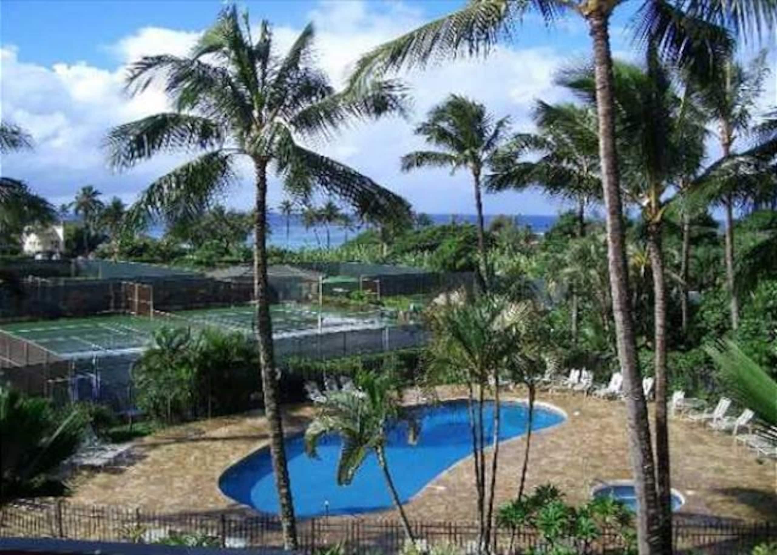 Condo in Poipu · ★4.57 · 1 bedroom · 3 beds · 1.5 baths - Image 7