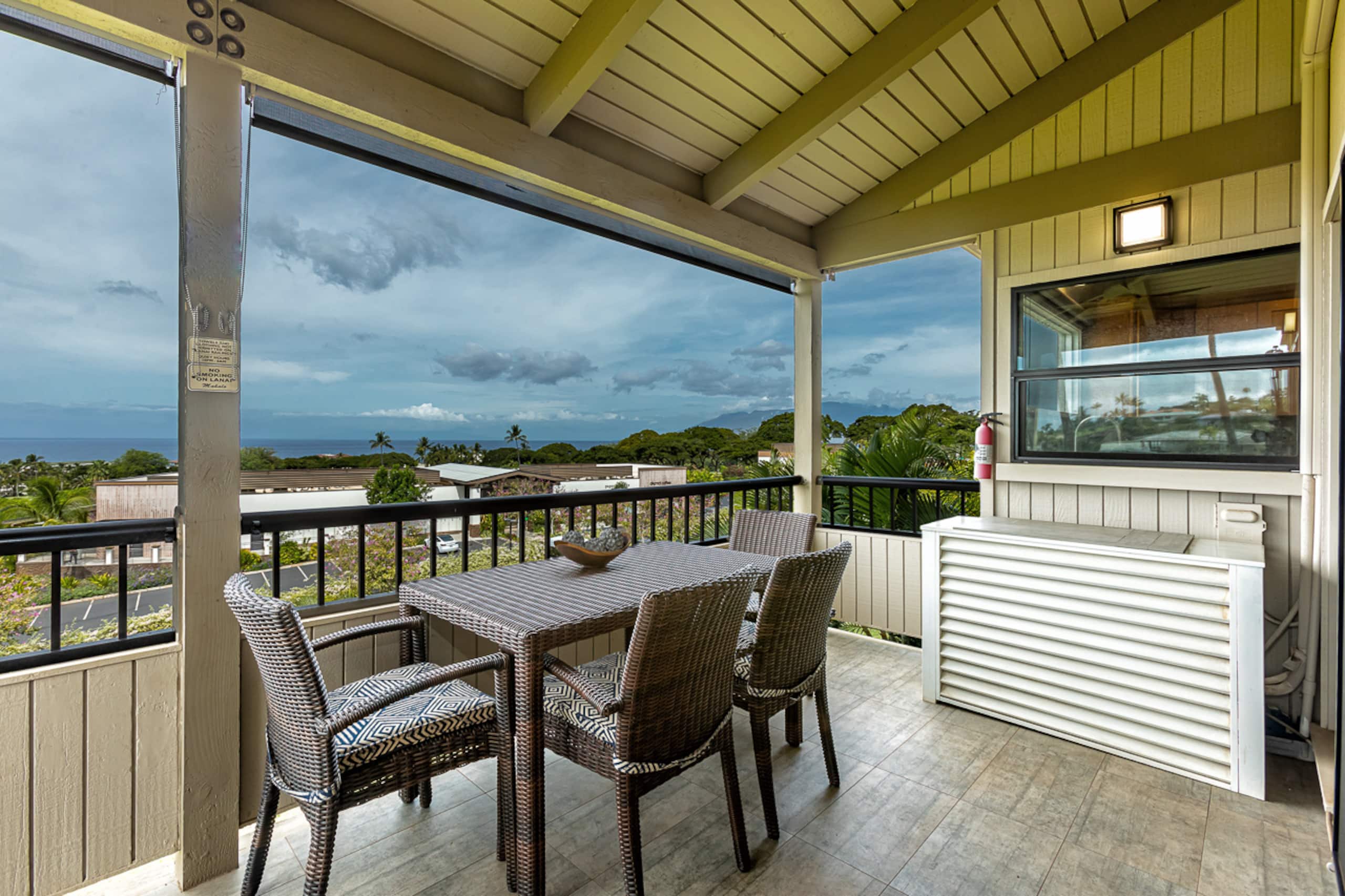Condo in Kihei · ★4.91 · 1 bedroom · 2 beds · 2 baths - Image 4