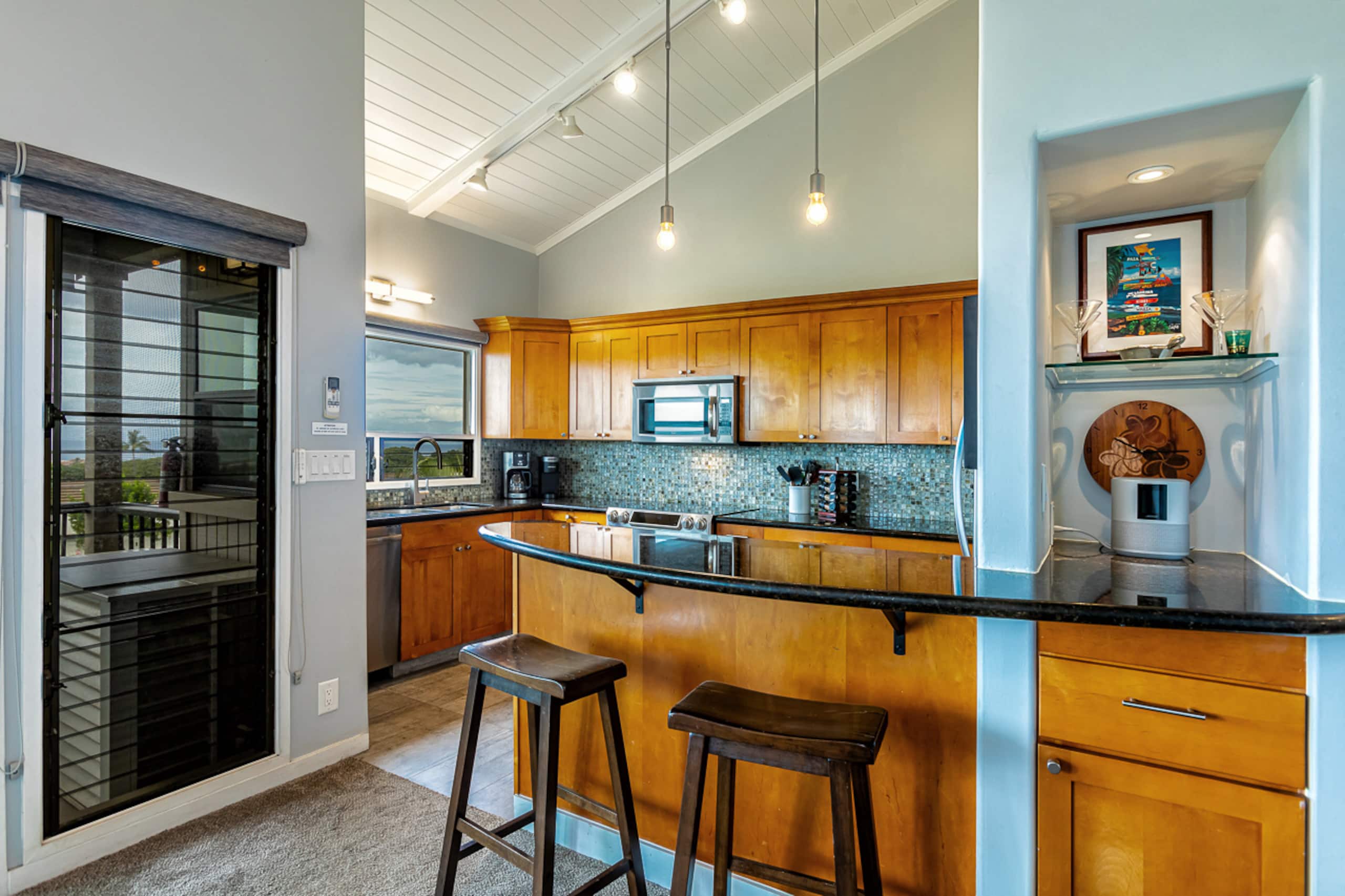 Condo in Kihei · ★4.91 · 1 bedroom · 2 beds · 2 baths - Image 20