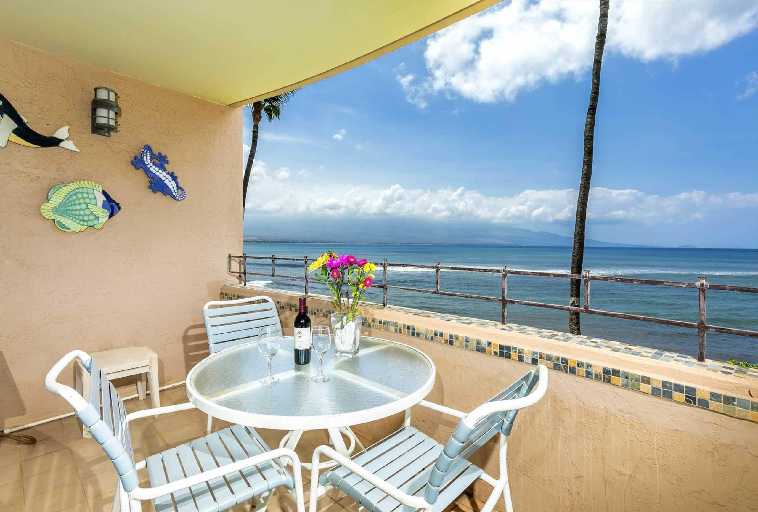 Condo in Maalaea · ★4.76 · 2 bedrooms · 2 beds · 2 private baths - Image 1