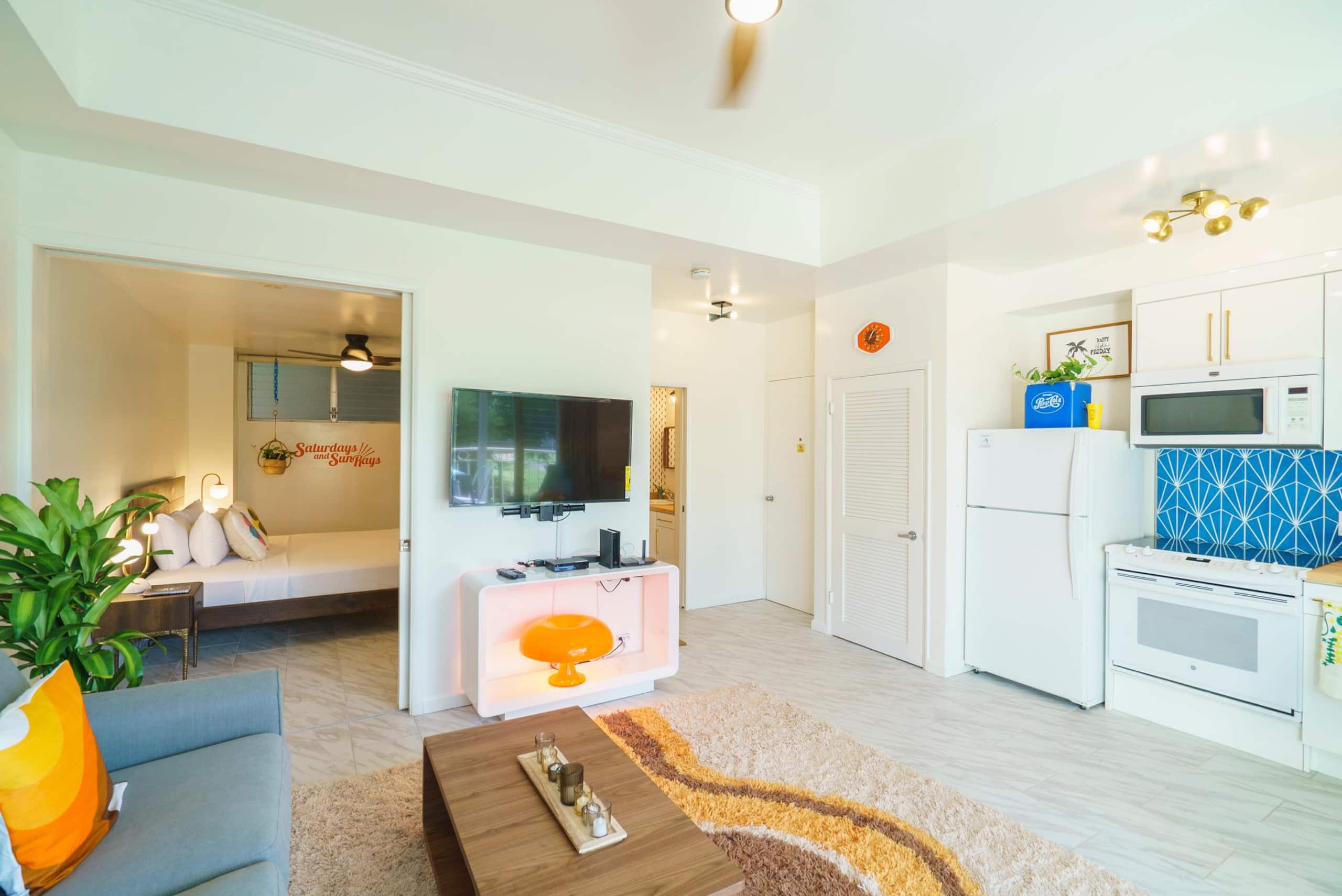 Condo in Honolulu · ★4.5 · 1 bedroom · 2 beds · 1 shared bath - Image 21