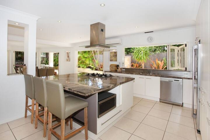 11 Dalmor Court gallery image 4