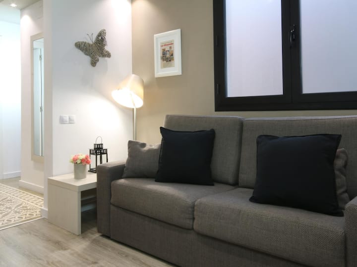 Apartment For 6, 2 Min From Sagrada Familia 13 - Badalona