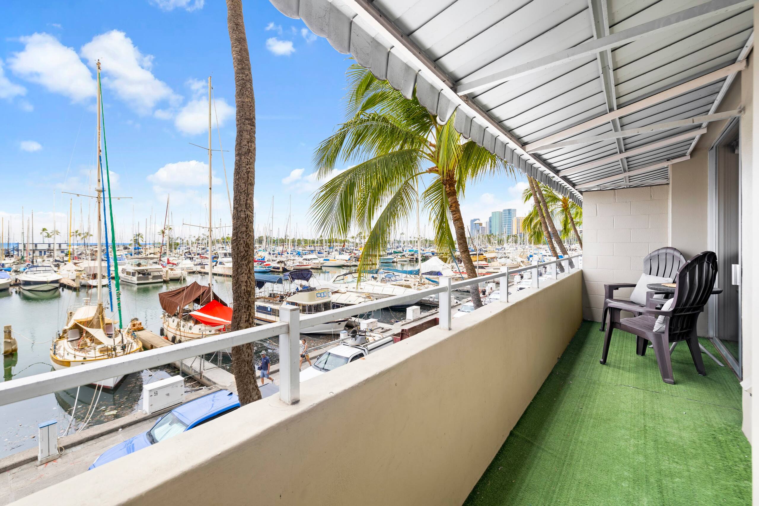 1BR Ilikai Marina Ocean View 5 Star Location - Image 17