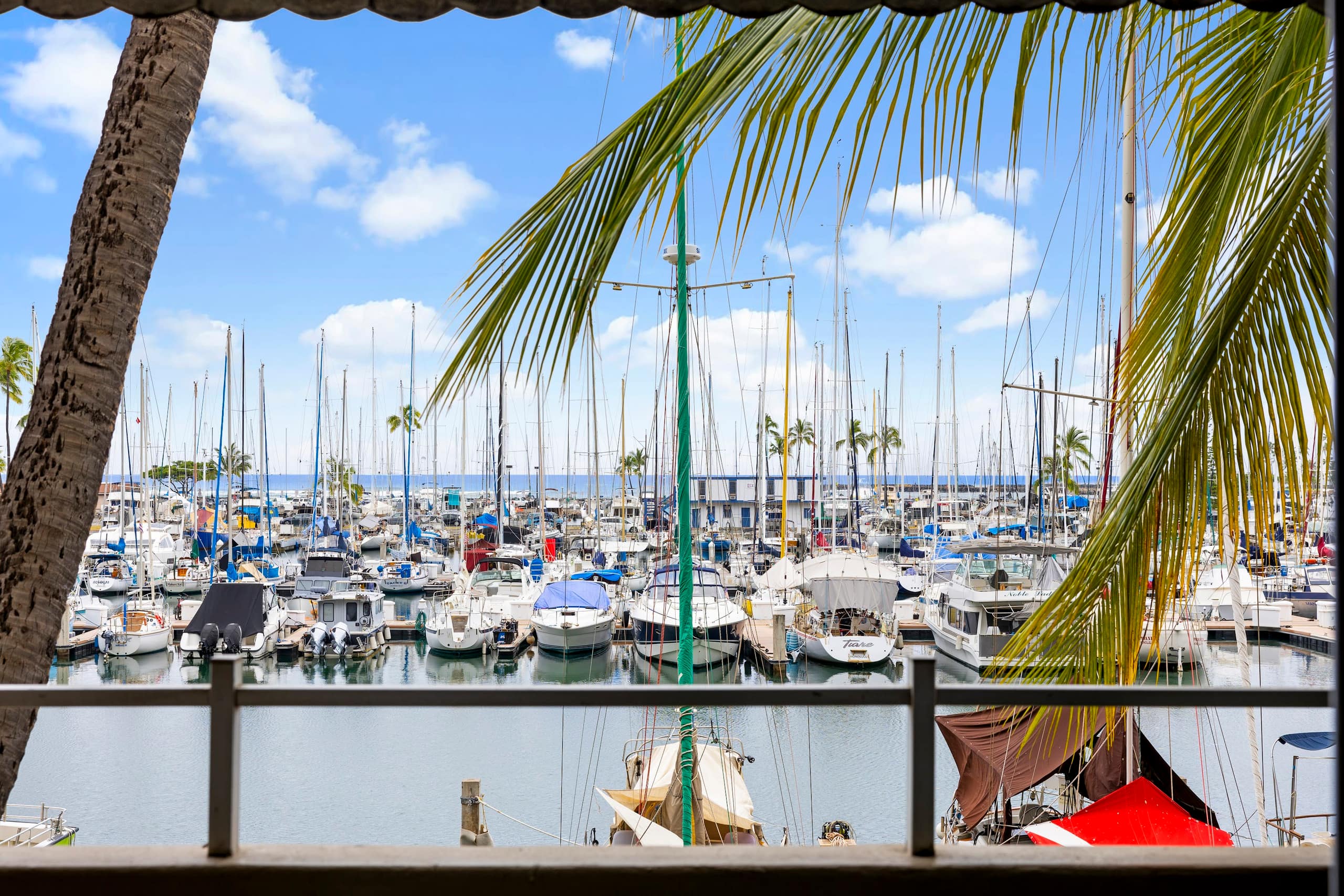 1BR Ilikai Marina Ocean View 5 Star Location - Image 19