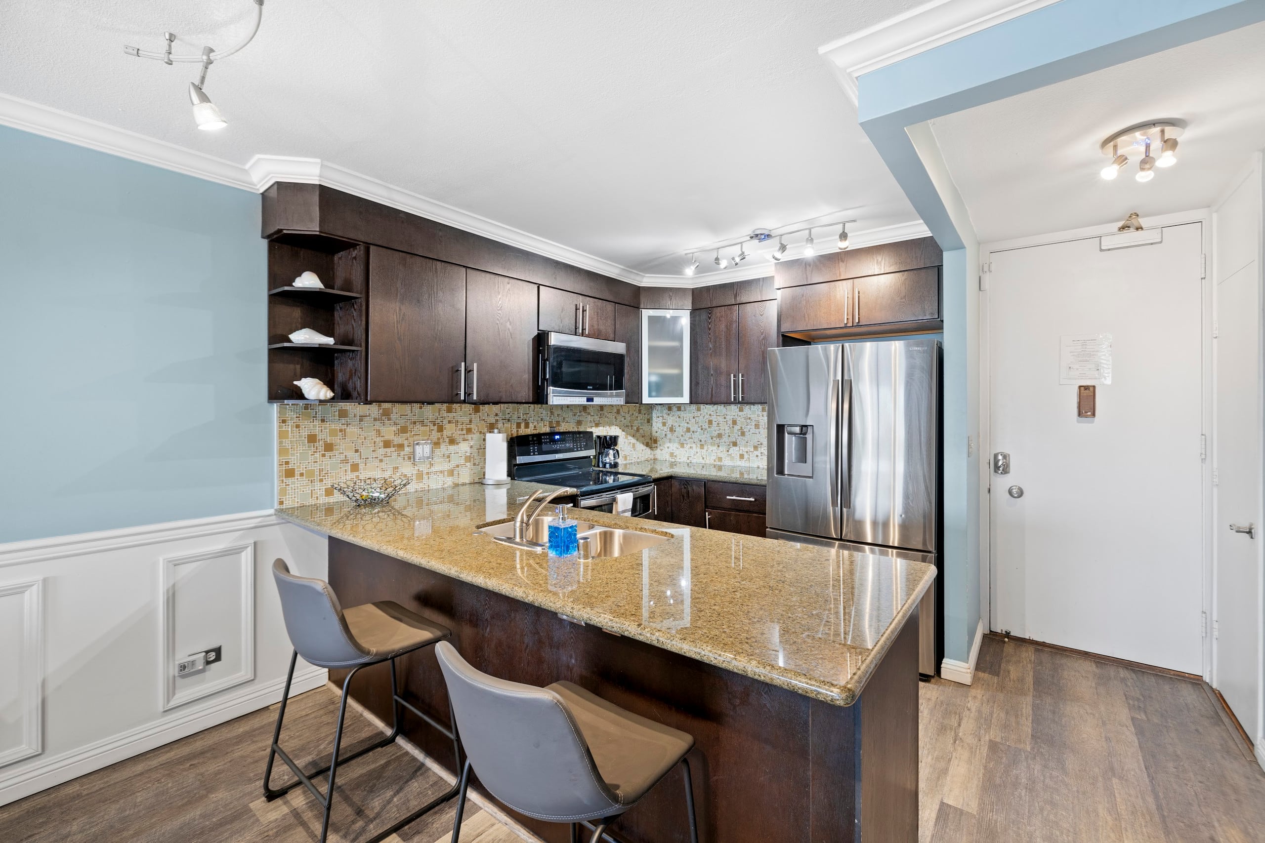 1BR Ilikai Marina Ocean View 5 Star Location - Image 12