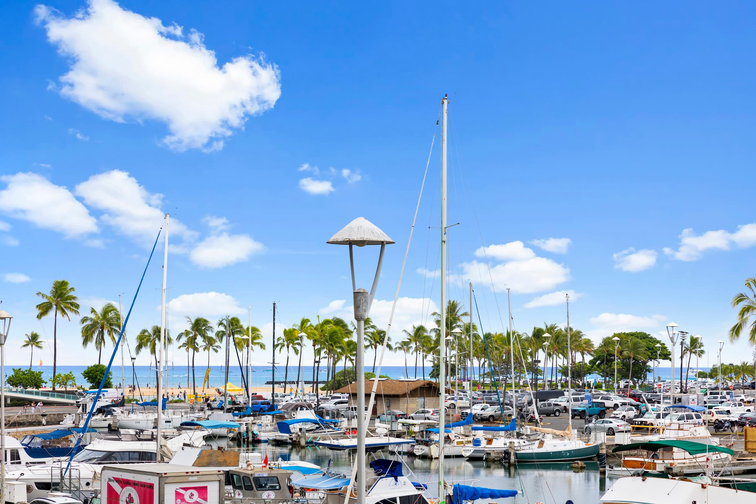 1BR Ilikai Marina Ocean View 5 Star Location - Image 18