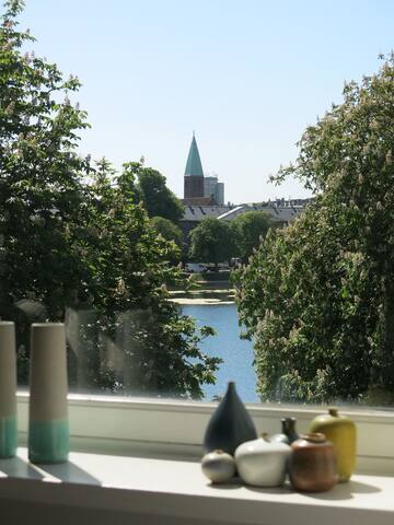 Copenhagen lakes – 2 bedrooms – sortedams dosserin gallery image 2