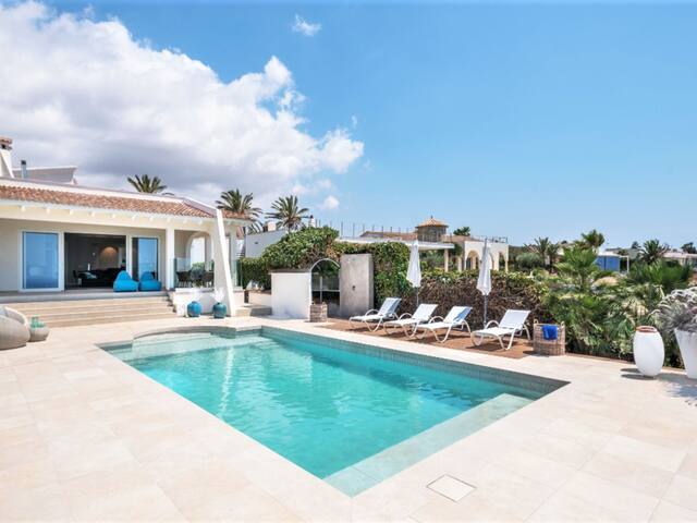 Villa Luna with the best views gallery image 2