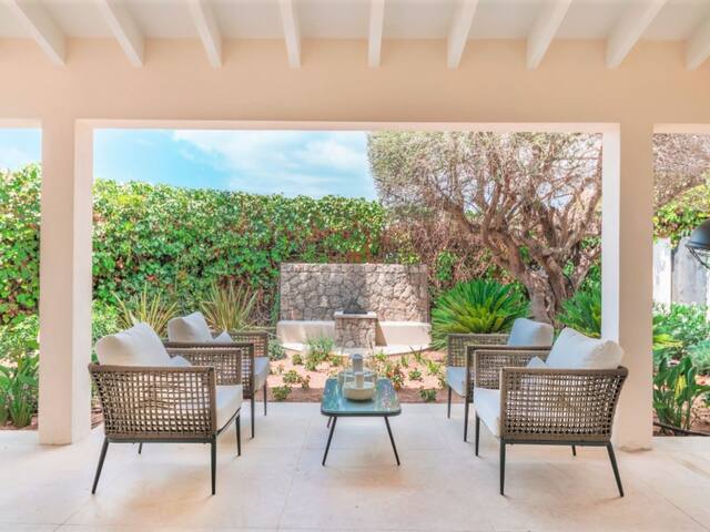 Villa Luna with the best views gallery image 4