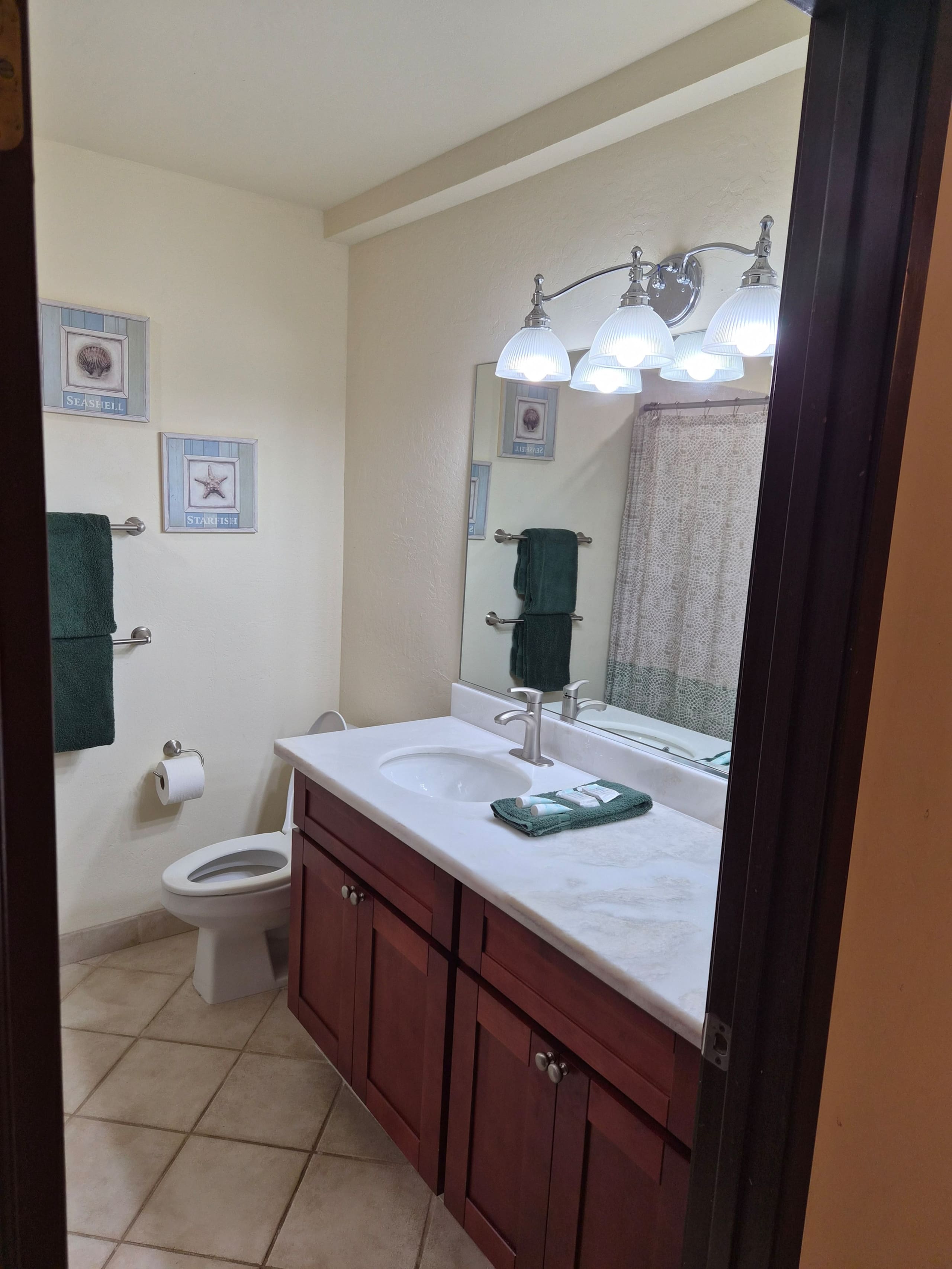 Condo in Kihei · ★4.63 · 2 bedrooms · 4 beds · 2 private baths - Image 10