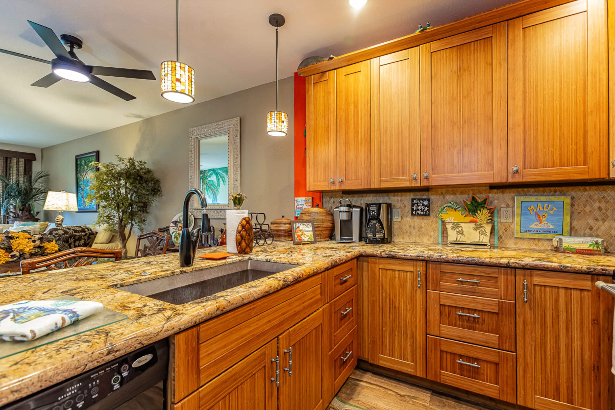 Condo in Wailea · ★4.82 · 2 bedrooms · 3 beds · 2 baths - Image 18
