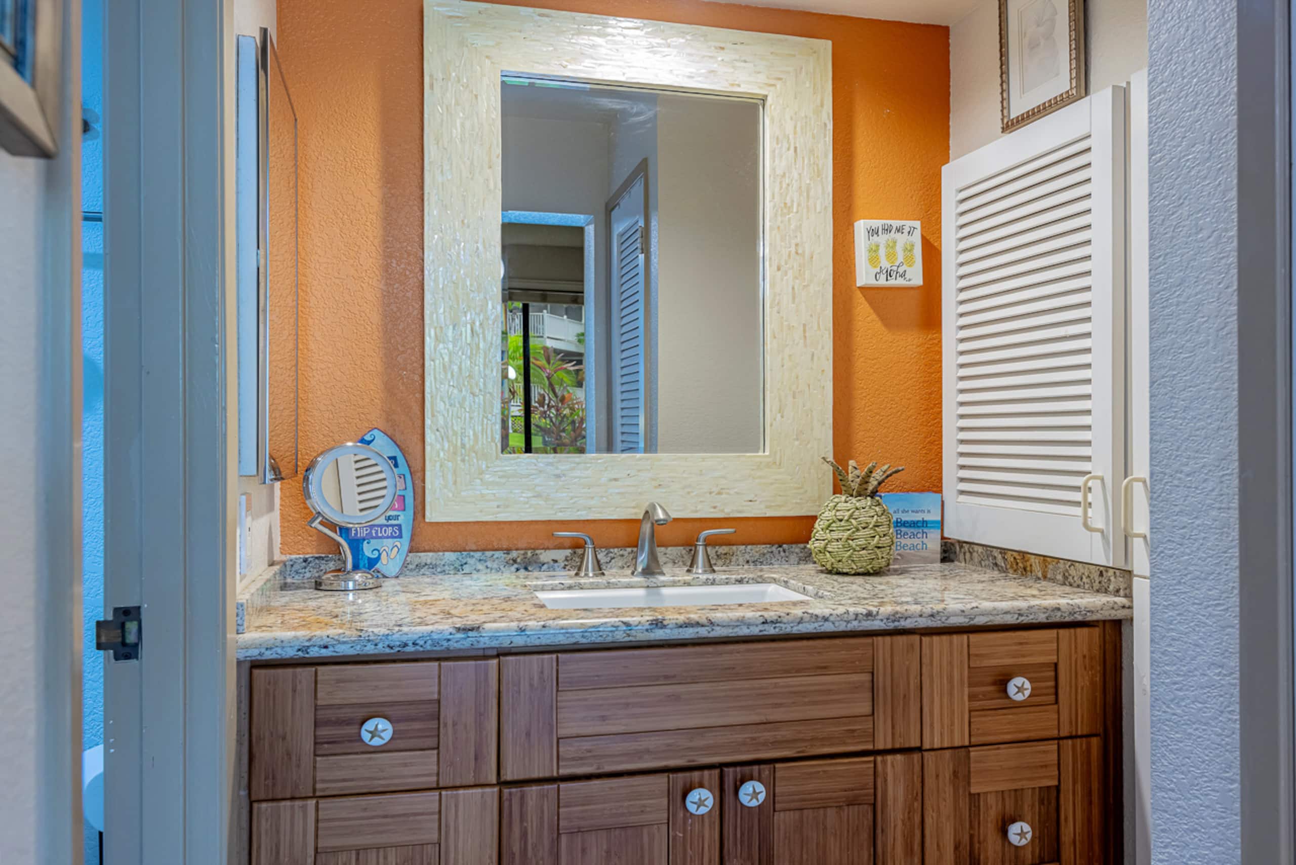 Condo in Wailea · ★4.82 · 2 bedrooms · 3 beds · 2 baths - Image 32
