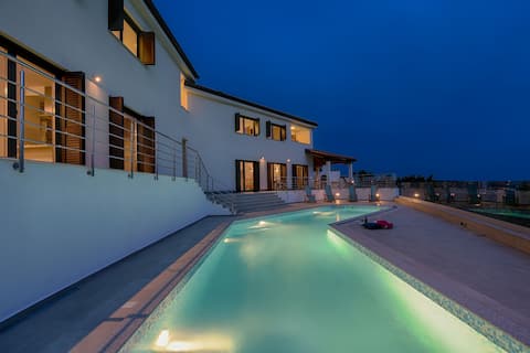 Villa Lubey, Zadar Villas