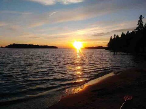 Bord Lac-St-Jean/spa/poêle granules/plage #306338