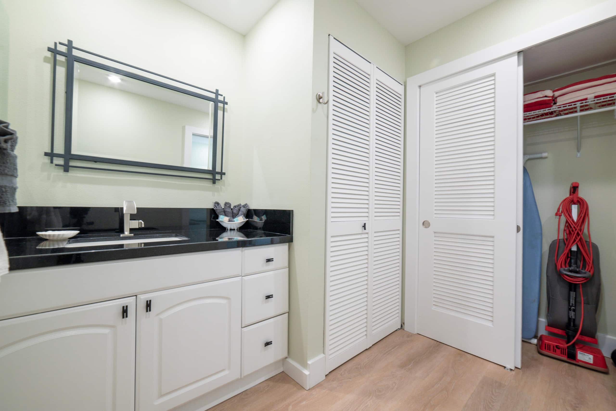 Condo in Kaanapali · ★4.7 · 1 bedroom · 2 beds · 2 private baths - Image 21