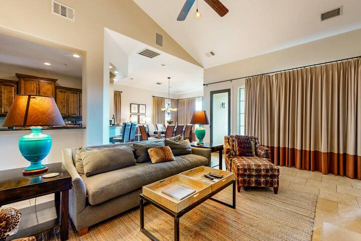 All-Suite 3BR Lakeview 1st-Floor | Patio