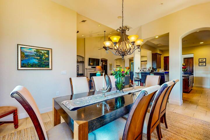 All-Suite 3BR Lakeview 1st-Floor | Patio gallery image 5