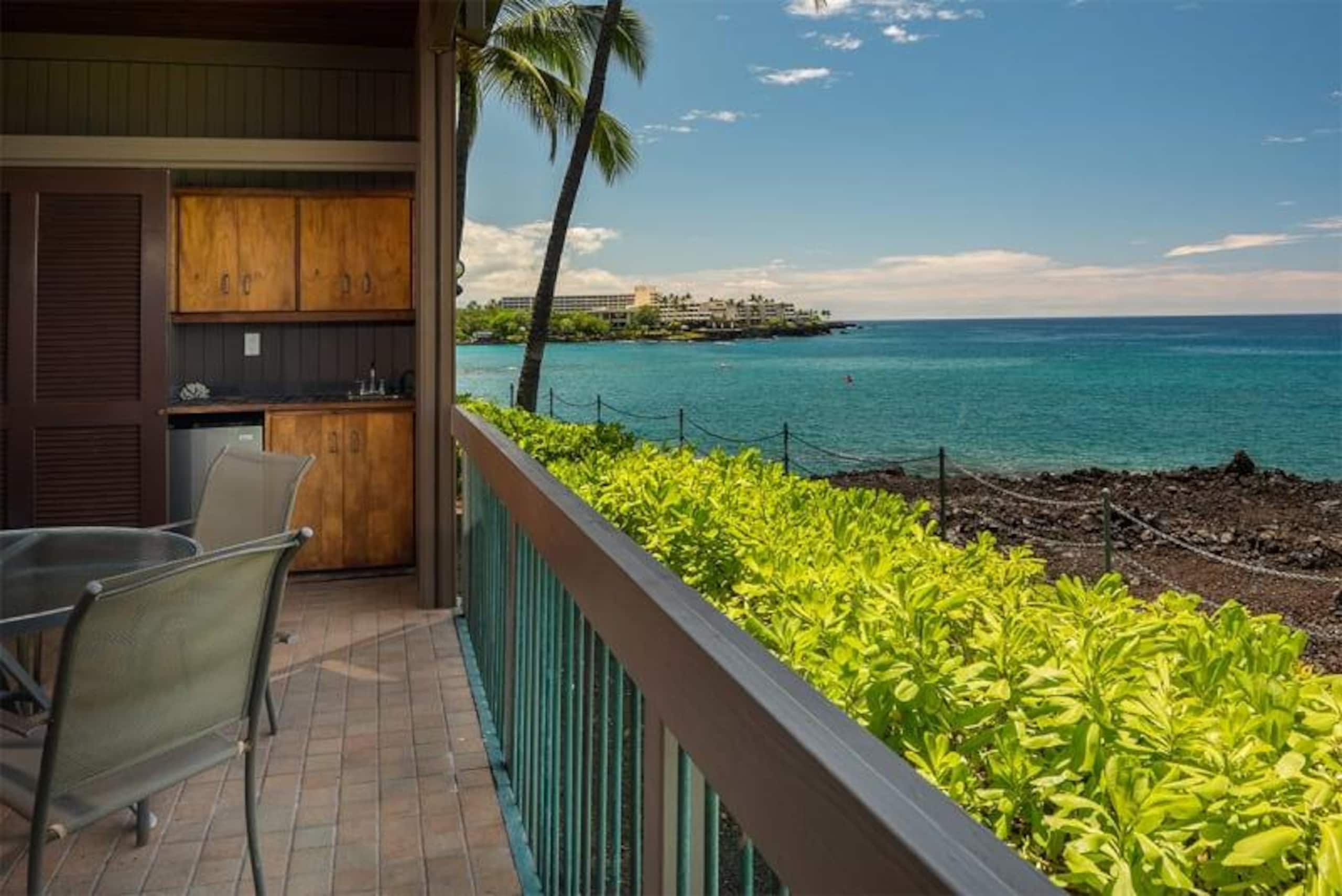 Condo in KAILUA-KONA · ★4.86 · 2 bedrooms · 2 baths - Image 6