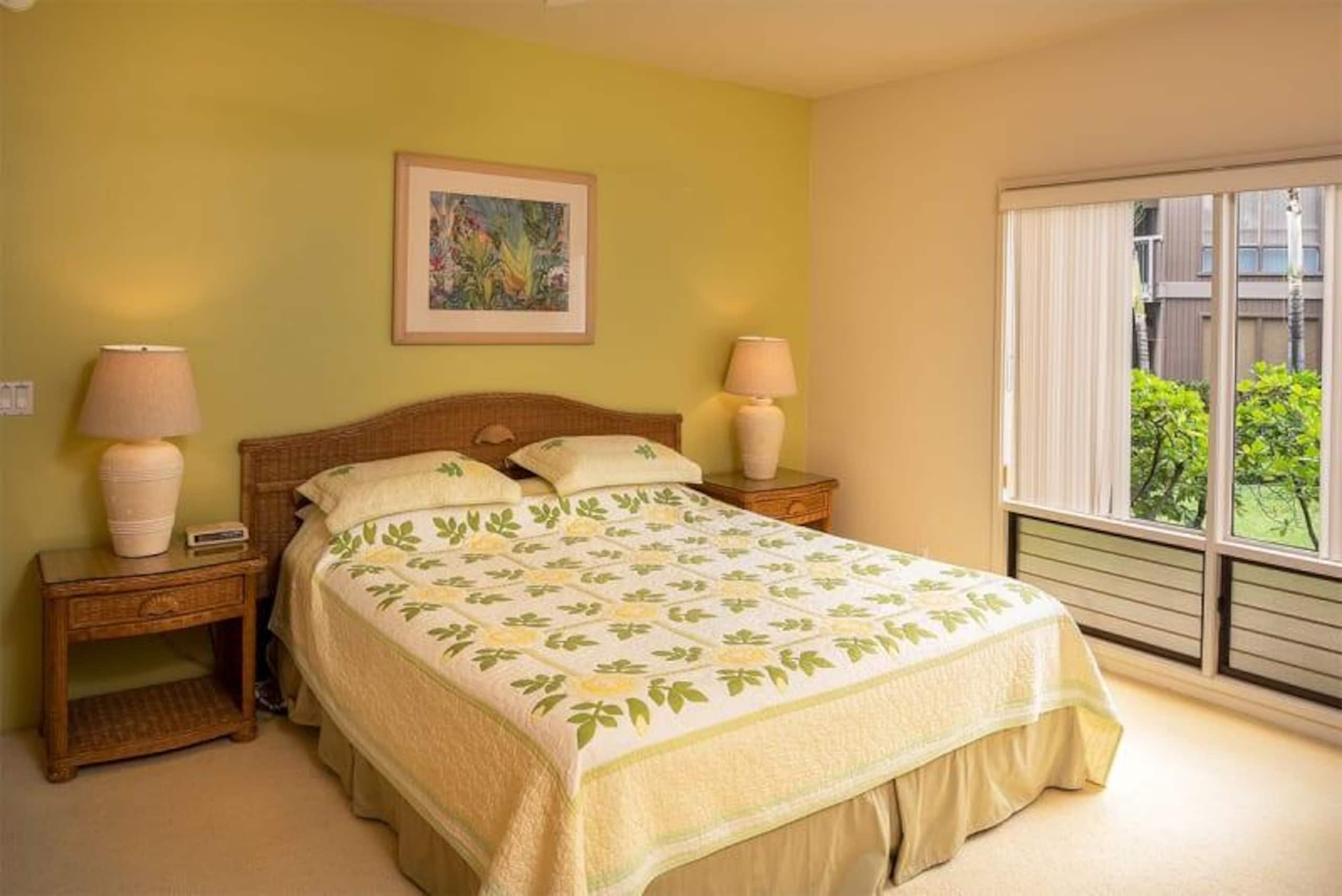 Condo in KAILUA-KONA · ★4.86 · 2 bedrooms · 2 baths - Image 3