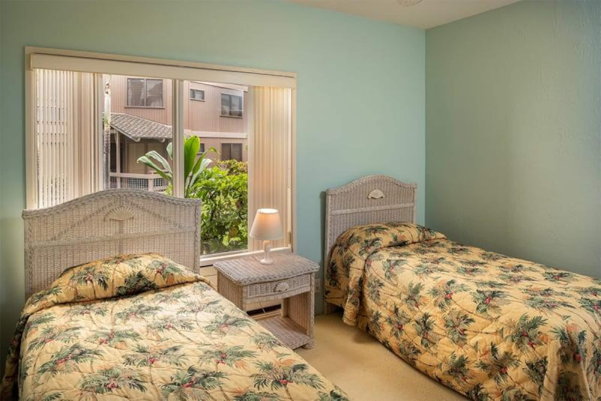 Condo in KAILUA-KONA · ★4.86 · 2 bedrooms · 2 baths - Image 22